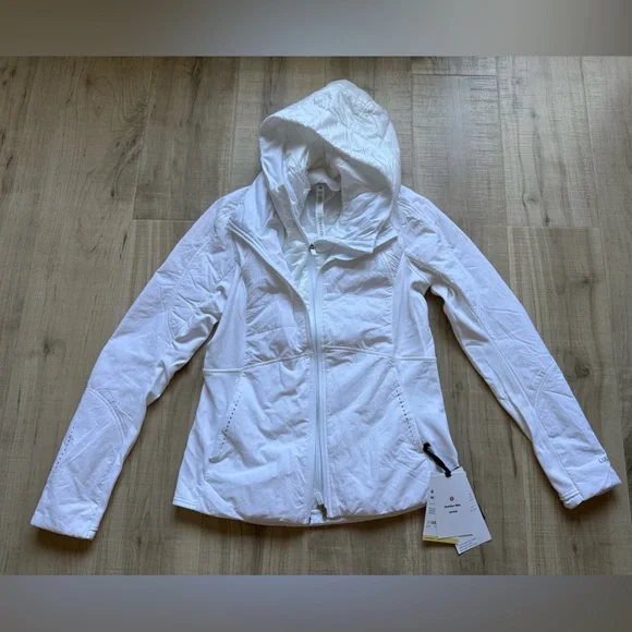 Lululemon Another Mile Jacket - Picture 10 of 16